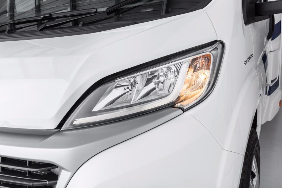 Детали экстерьера Swift Motorhomes Escape 685 2016 года  (фото 7 из 10)
